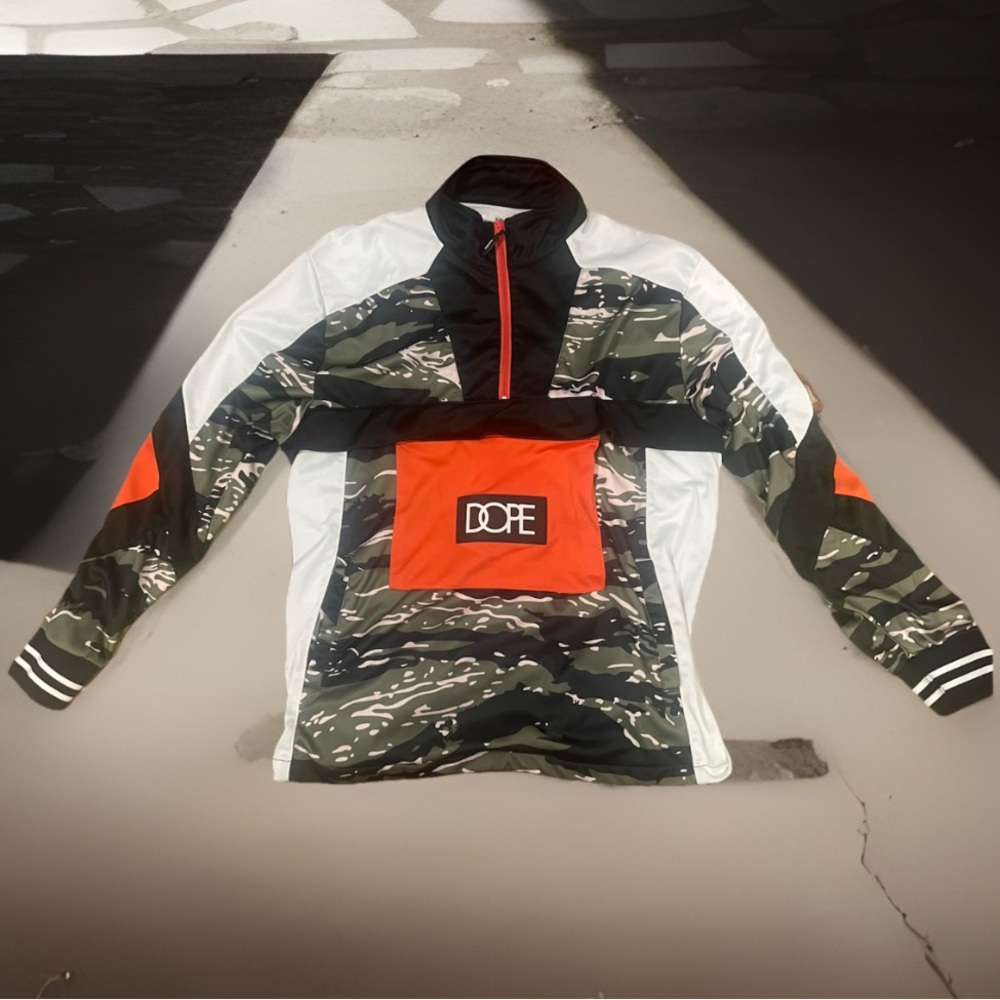 DOPE Camo Hi-Neck Zippered Jacket Size Adult XXL NICE